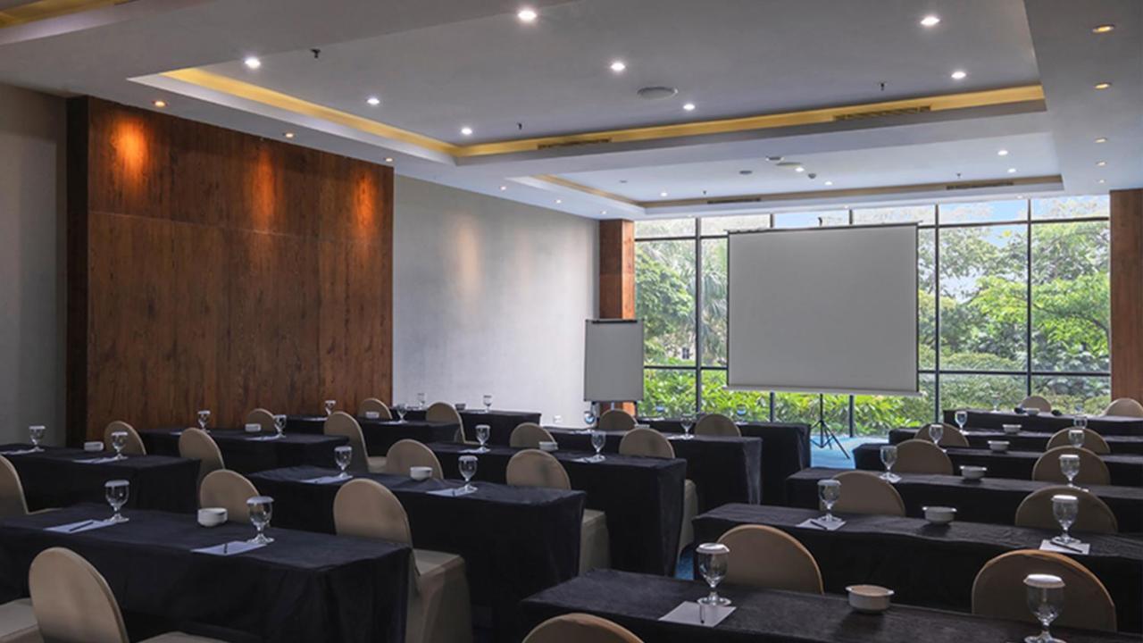 Veranda Hotel Pakubuwono Jakarta Exterior foto