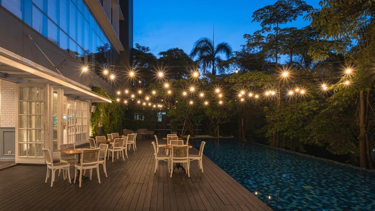 Veranda Hotel Pakubuwono Jakarta Exterior foto